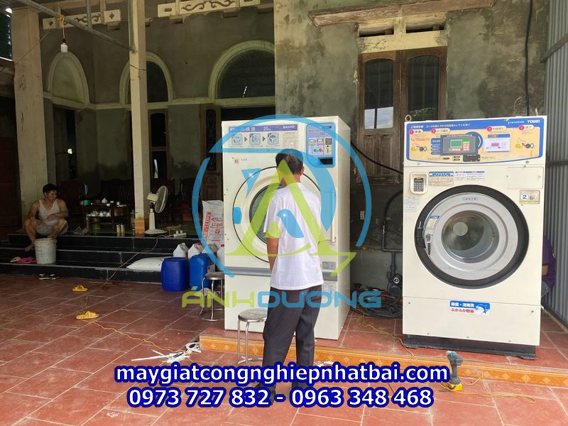 Lắp đặt máy giặt công nghiệp cũ tại Tân Lạc Hoà Bình
